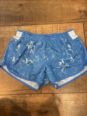 Nike Womens Dri Fit Blue Lightning Athletic Running Shorts Lined Small 3 In